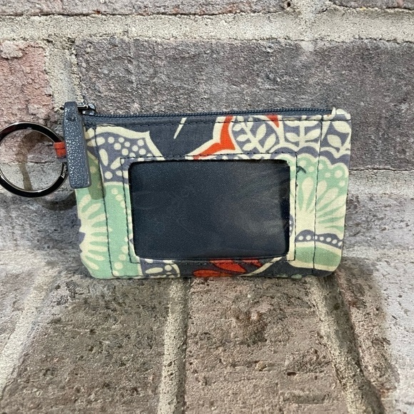 Vera Bradley - Picture 1 of 4